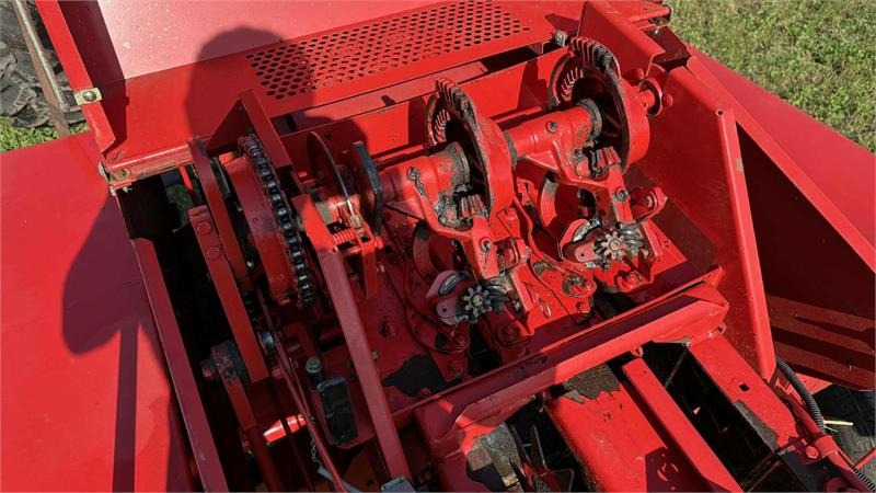 Pomi Mini 100 MF 1839  - Empacotador de fardos: foto 5 Pomi Mini 100 MF 1839  - Empacotador de fardos: foto 5