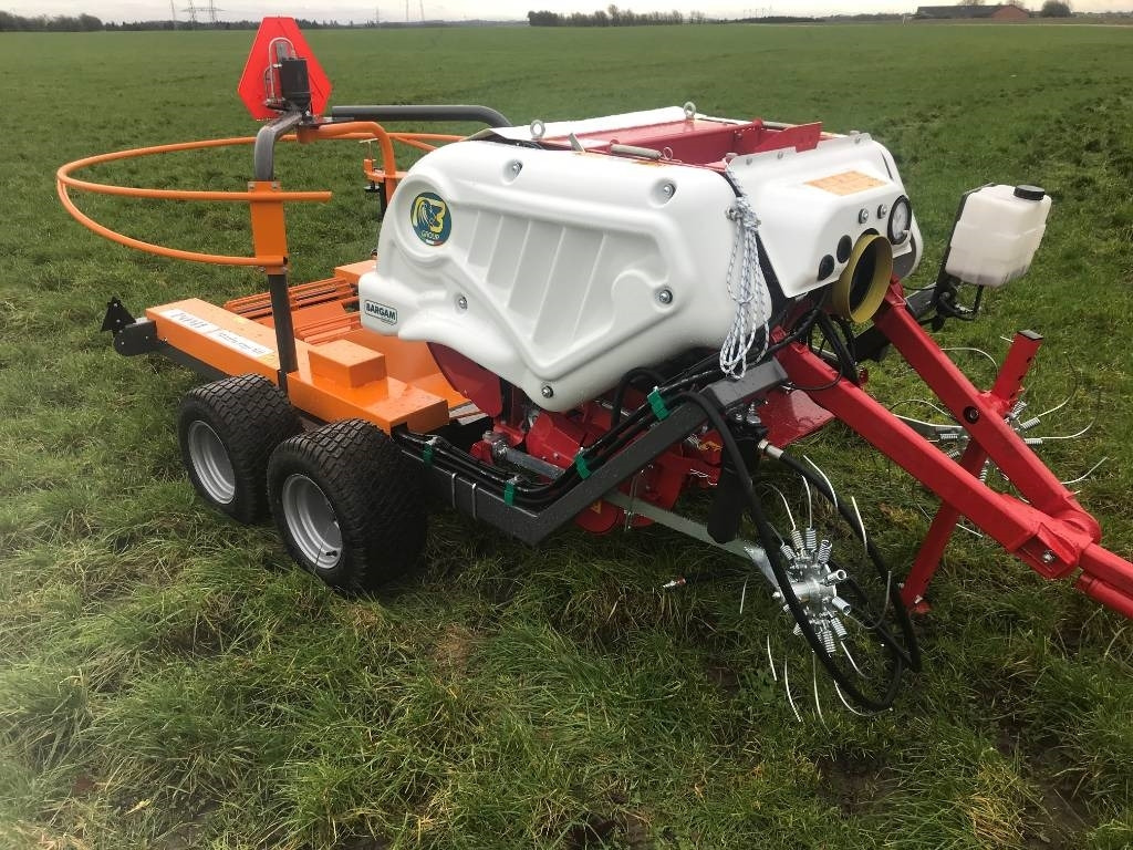 Pomi Mini wrap 60 - Enfardadeira de fardos redondos: foto 4 Pomi Mini wrap 60 - Enfardadeira de fardos redondos: foto 4