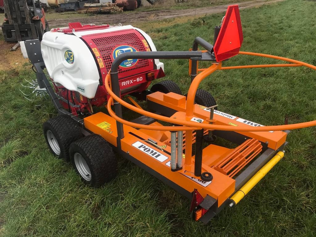 Pomi Mini wrap 60 - Enfardadeira de fardos redondos: foto 1 Pomi Mini wrap 60 - Enfardadeira de fardos redondos: foto 1