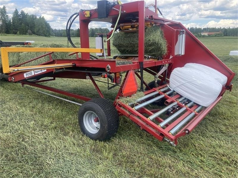 Pomi Miniwrap 100 Fabriksny - Empacotador de fardos: foto 3 Pomi Miniwrap 100 Fabriksny - Empacotador de fardos: foto 3