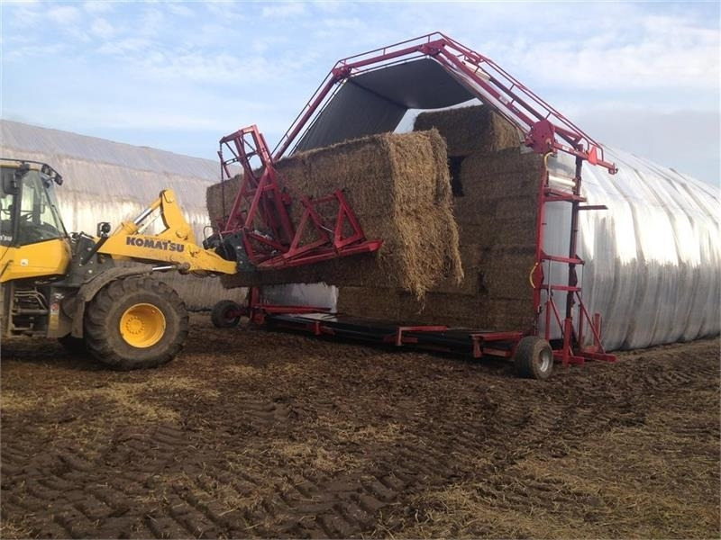 Pomi WRAP 12 Fabriksny - Empacotador de fardos: foto 4 Pomi WRAP 12 Fabriksny - Empacotador de fardos: foto 4