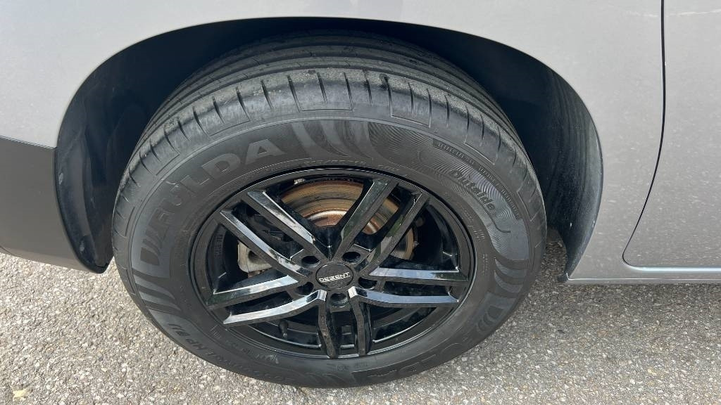 Carrinha de contentor Citroën Berlingo 1.5 Blue HDI, Kasten, 8 Reifen, Klima: foto 25