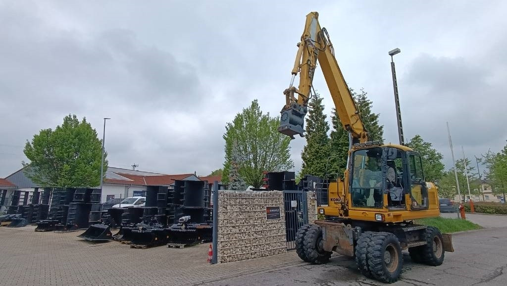 Komatsu PW 140 Mobilbagger Powertilt Schnellwechsler MS 10 - Escavadeira de rodas: foto 3 Komatsu PW 140 Mobilbagger Powertilt Schnellwechsler MS 10 - Escavadeira de rodas: foto 3