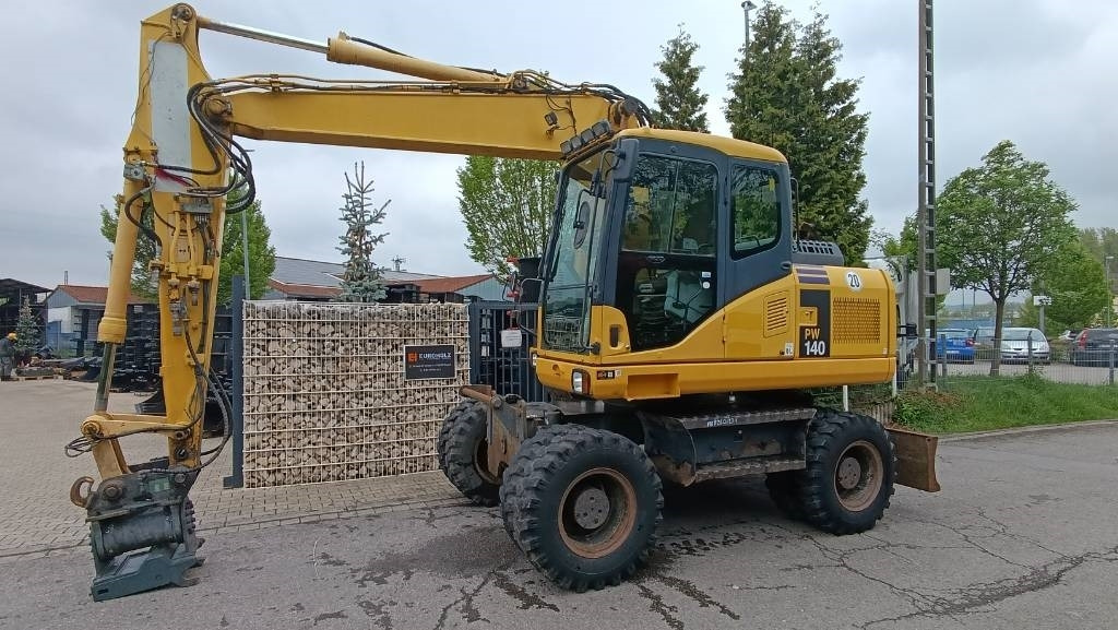 Komatsu PW 140 Mobilbagger Powertilt Schnellwechsler MS 10 - Escavadeira de rodas: foto 2 Komatsu PW 140 Mobilbagger Powertilt Schnellwechsler MS 10 - Escavadeira de rodas: foto 2