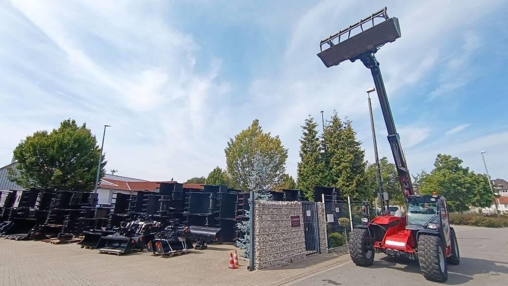 Manitou Teleskoplader 737, Allrad, 7 m und 3.7 t, Klima, - Empilhador telescópico: foto 4 Manitou Teleskoplader 737, Allrad, 7 m und 3.7 t, Klima, - Empilhador telescópico: foto 4