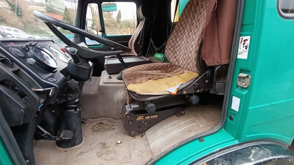 Mercedes-Benz SK 1628, Pritsche, Plane, Alubordwände 3-seitig - Caminhão com lona: foto 4 Mercedes-Benz SK 1628, Pritsche, Plane, Alubordwände 3-seitig - Caminhão com lona: foto 4