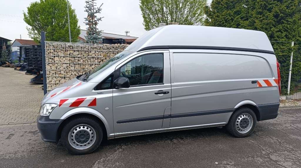Mercedes-Benz Vito 114 CDI, Werkstatt, Kasten, Webasto, Klima - Carrinha de contentor: foto 5 Mercedes-Benz Vito 114 CDI, Werkstatt, Kasten, Webasto, Klima - Carrinha de contentor: foto 5