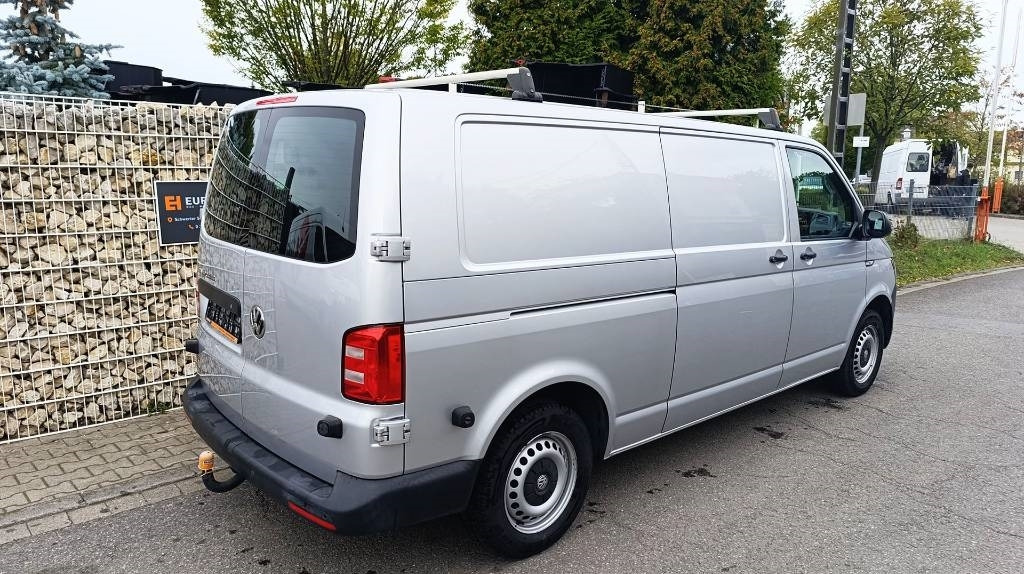 Volkswagen Transporter T6 TDI, Werkstattschränke Standheizung - Carrinha de contentor: foto 5 Volkswagen Transporter T6 TDI, Werkstattschränke Standheizung - Carrinha de contentor: foto 5