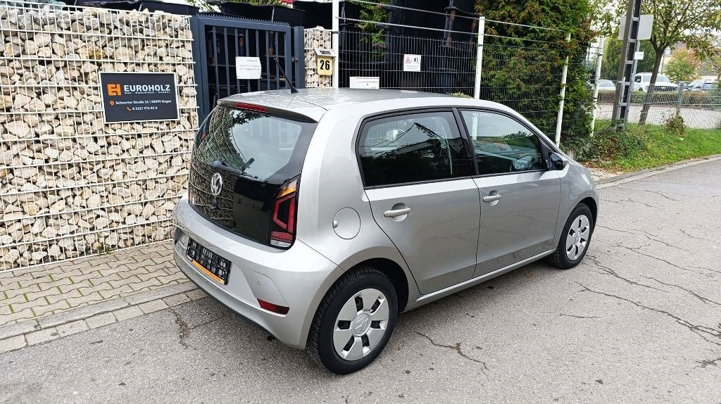 Volkswagen Up 1.0, nur 62tkm, 1. Hand, scheckheftgepflegt  - Automóvel: foto 4 Volkswagen Up 1.0, nur 62tkm, 1. Hand, scheckheftgepflegt  - Automóvel: foto 4