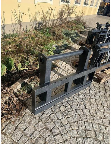 Big Palettengabel 2 t mit Bobcat Teleskoplader Aufnahme - Garfos de Equipamento de movimentação: foto 3 Big Palettengabel 2 t mit Bobcat Teleskoplader Aufnahme - Garfos de Equipamento de movimentação: foto 3