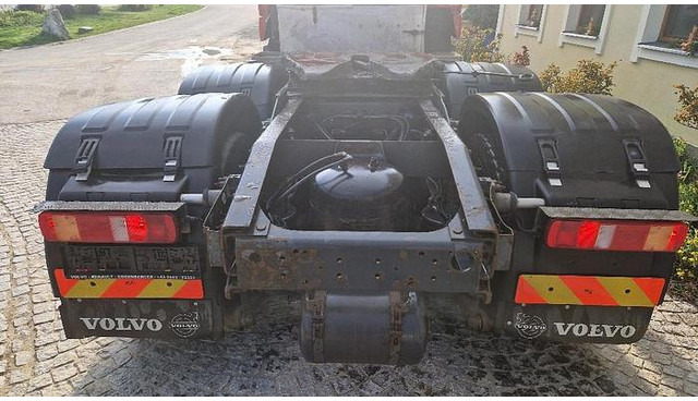 Volvo FH16.660 Schwerlast Sattelzugmaschine 6x4 - Caminhão: foto 5 Volvo FH16.660 Schwerlast Sattelzugmaschine 6x4 - Caminhão: foto 5