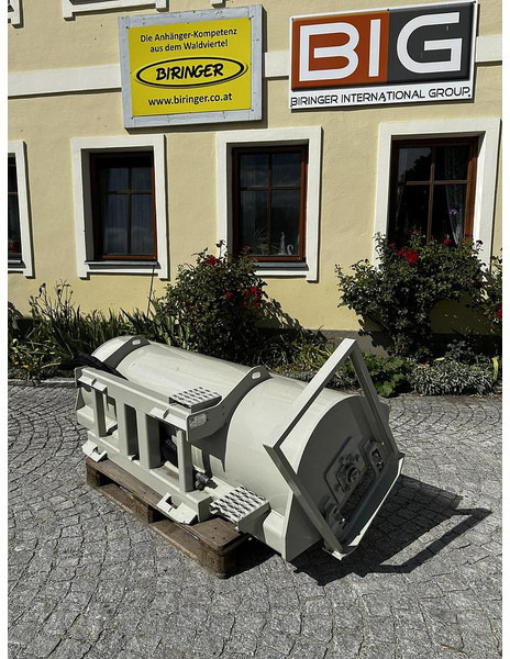 Cat LT18B TILLER - Maquina para lavrar a terra: foto 2 Cat LT18B TILLER - Maquina para lavrar a terra: foto 2