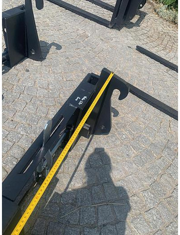 Big BIG Adapter Volvo L30 auf Euro Aufnahme - Equipamento: foto 4 Big BIG Adapter Volvo L30 auf Euro Aufnahme - Equipamento: foto 4