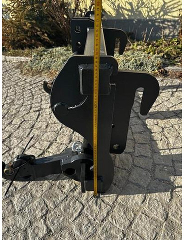 Big Genie / Terex Adapter mit 3 Punkt Aufnahme - Equipamento: foto 3 Big Genie / Terex Adapter mit 3 Punkt Aufnahme - Equipamento: foto 3
