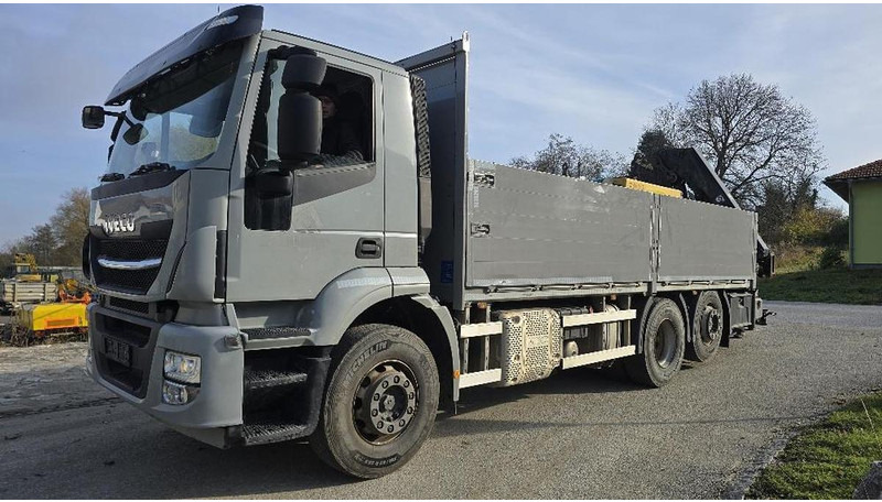 Iveco Stralis 6x2 Baustoffpritsche mit Hiab 228-E5 Kran - Caminhão grua: foto 1 Iveco Stralis 6x2 Baustoffpritsche mit Hiab 228-E5 Kran - Caminhão grua: foto 1