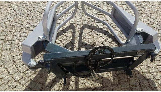 Rundballengreifer 150 cm mit Merlo Aufnahme - Garra de Máquina agrícola: foto 4 Rundballengreifer 150 cm mit Merlo Aufnahme - Garra de Máquina agrícola: foto 4