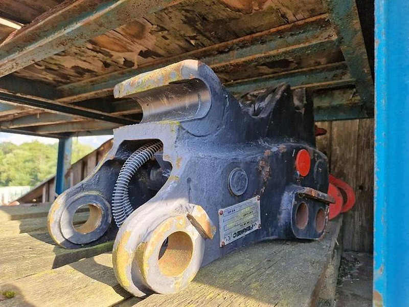 Terex / Fermec / MF Schnellwechsler - Acoplamento rápido: foto 1 Terex / Fermec / MF Schnellwechsler - Acoplamento rápido: foto 1