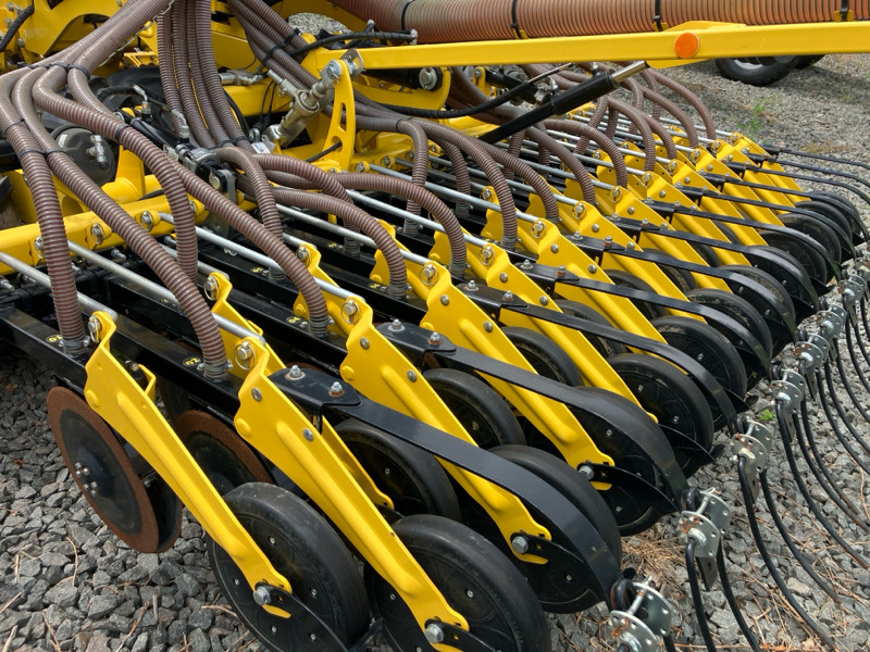 Semeadeira Bednar Omega OO 3000L: foto 7