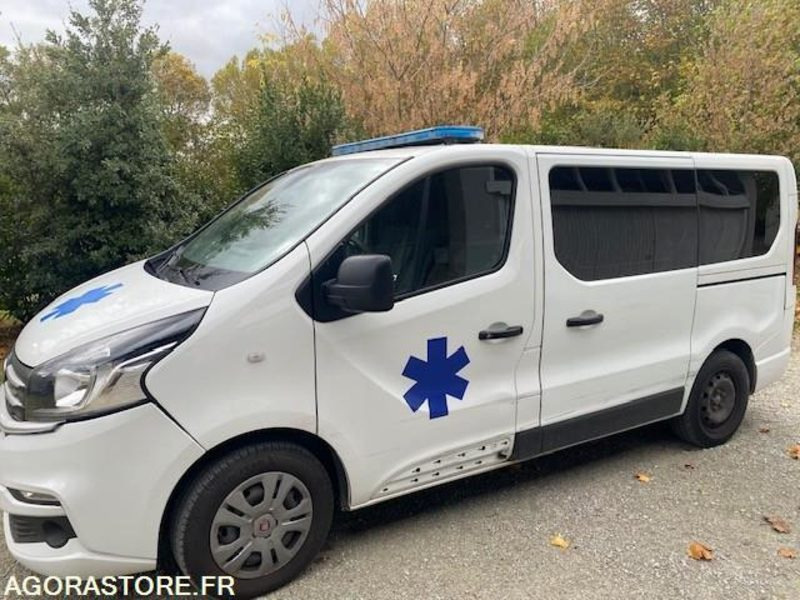 AMBULANCE FIAT TALENTO L1H1 120 CV - 2019 - 121 000km - Ambulância: foto 4 AMBULANCE FIAT TALENTO L1H1 120 CV - 2019 - 121 000km - Ambulância: foto 4