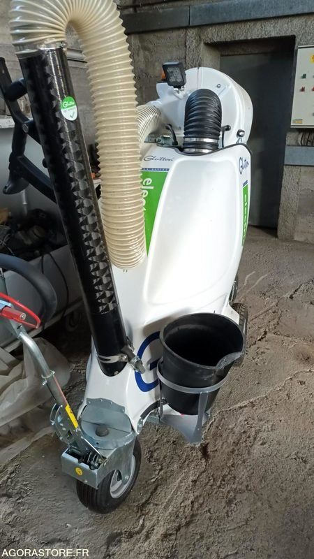ASPIRATEUR DE VOIERIE GLOUTON - Equipamentos para jardinagem: foto 1 ASPIRATEUR DE VOIERIE GLOUTON - Equipamentos para jardinagem: foto 1