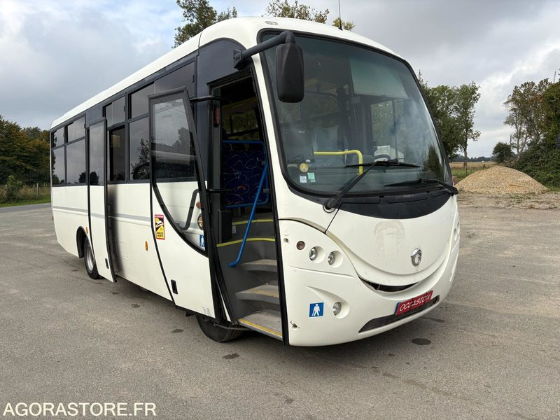 AUTOCAR IRISBUS PROWAY 32 PL - Autocarro escolar: foto 1 AUTOCAR IRISBUS PROWAY 32 PL - Autocarro escolar: foto 1