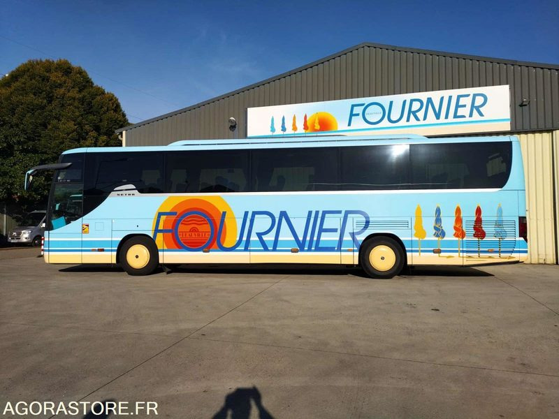 AUTOCAR SETRA 415 GT HD / 2006 / 807345 KM / 49 PLACES+WC / BVM / 1ERE MAIN - Autocarro: foto 4 AUTOCAR SETRA 415 GT HD / 2006 / 807345 KM / 49 PLACES+WC / BVM / 1ERE MAIN - Autocarro: foto 4