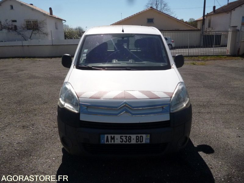 BERLINGO 1.6HDI 3 PLACES - Furgão compacto: foto 1 BERLINGO 1.6HDI 3 PLACES - Furgão compacto: foto 1