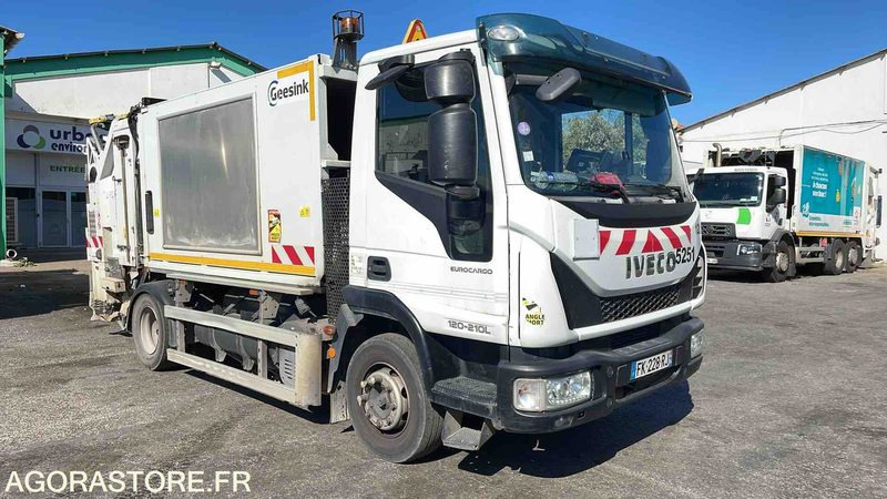 BOM - IVECO 120-210L - 2019 - Caminhão de lixo: foto 1 BOM - IVECO 120-210L - 2019 - Caminhão de lixo: foto 1