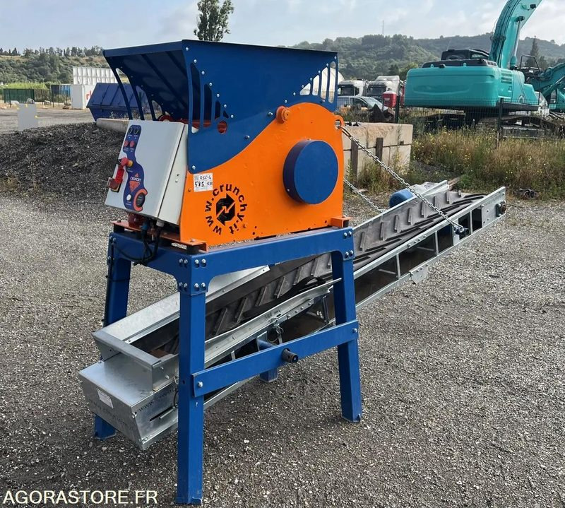 Broyeur Concasseur à béton électrique 380 V DE DEMONSTRATION - Britador: foto 1 Broyeur Concasseur à béton électrique 380 V DE DEMONSTRATION - Britador: foto 1