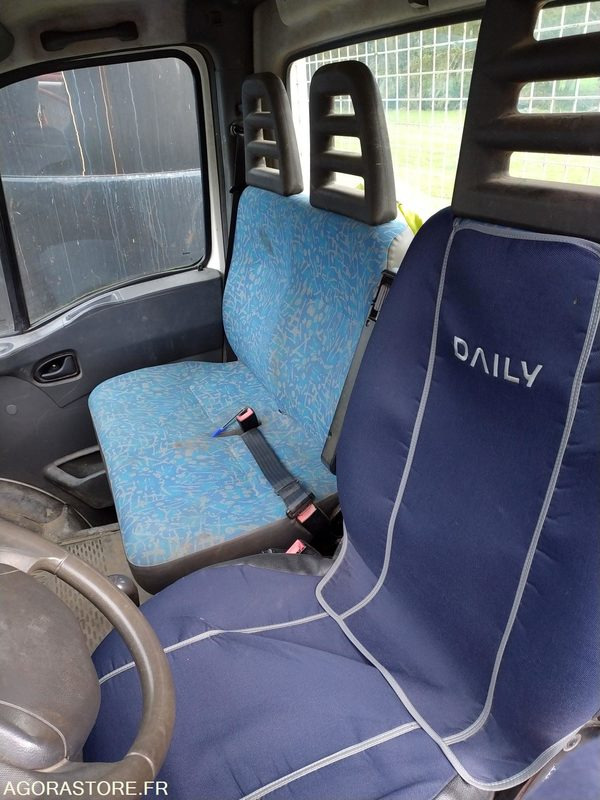 CAMION BENNE IVECO - EY413YY - 142000km - Furgão basculante: foto 5 CAMION BENNE IVECO - EY413YY - 142000km - Furgão basculante: foto 5