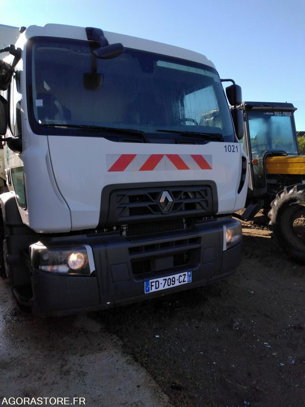 CAMION - BOM - RENAULT - D26 WIDE - 143 536KM - Caminhão de lixo: foto 1 CAMION - BOM - RENAULT - D26 WIDE - 143 536KM - Caminhão de lixo: foto 1