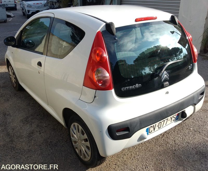 CITROEN C1 69693 kms 2013 - Automóvel: foto 4 CITROEN C1 69693 kms 2013 - Automóvel: foto 4
