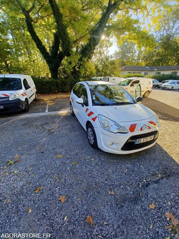 CITROEN C3 - 2 PLACES - REF SCP/900 - Automóvel: foto 1 CITROEN C3 - 2 PLACES - REF SCP/900 - Automóvel: foto 1
