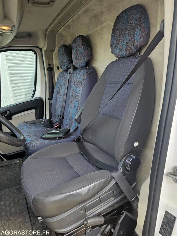 CITROEN JUMPER - 2011 - 86131KM - BT077QD - Furgão: foto 5 CITROEN JUMPER - 2011 - 86131KM - BT077QD - Furgão: foto 5