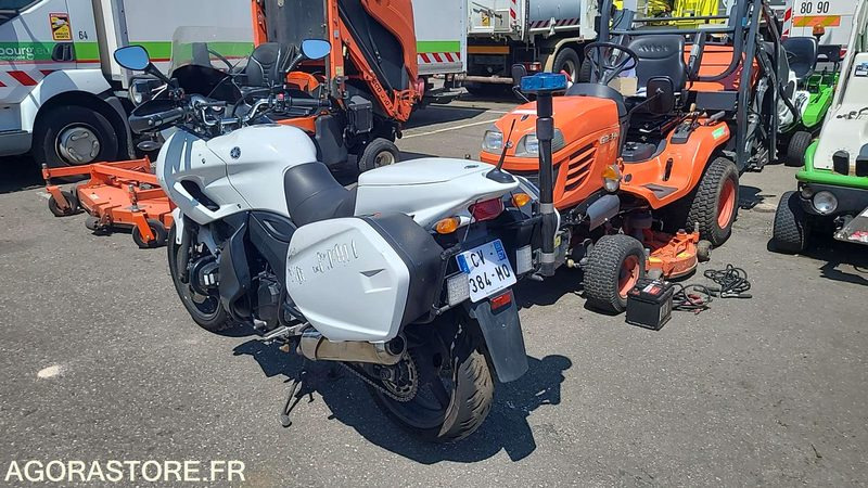 CV 384 MQ - YAMAHA TDM900 - 2013 - 69532KM - Motocicleta: foto 3 CV 384 MQ - YAMAHA TDM900 - 2013 - 69532KM - Motocicleta: foto 3