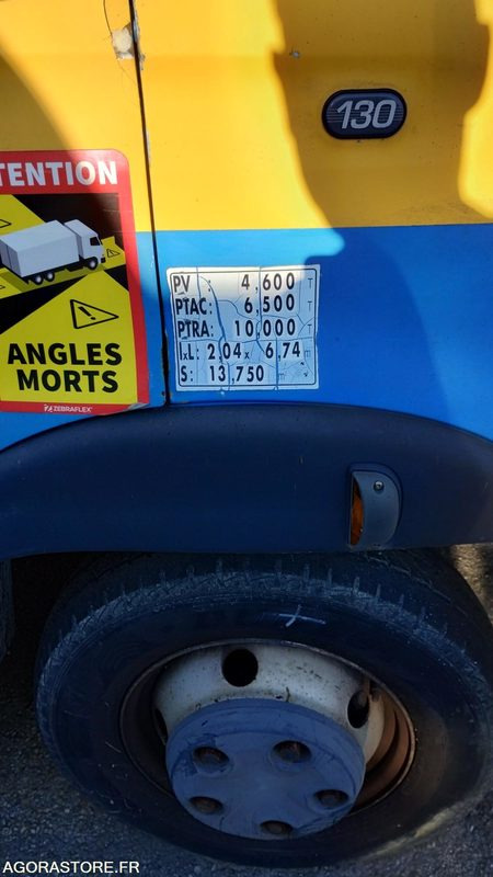 Caminhão Camion 3.5t Hydrocureur Renault Mascott – équipement Huwer: foto 8 Caminhão Camion 3.5t Hydrocureur Renault Mascott – équipement Huwer: foto 8