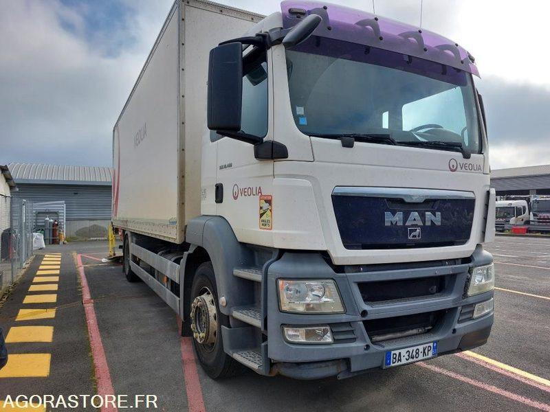 MAN - TGS 19.400 + Fourgon Hayon - 2008 / 632600 km - BA-348-KP (BARA - R51856) - Caminhão: foto 3 MAN - TGS 19.400 + Fourgon Hayon - 2008 / 632600 km - BA-348-KP (BARA - R51856) - Caminhão: foto 3