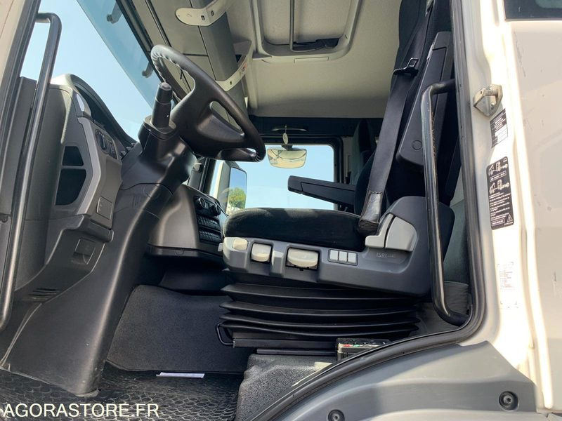 MAN TGS PORTE ENGINS 2015 311546KM - Caminhão: foto 5 MAN TGS PORTE ENGINS 2015 311546KM - Caminhão: foto 5
