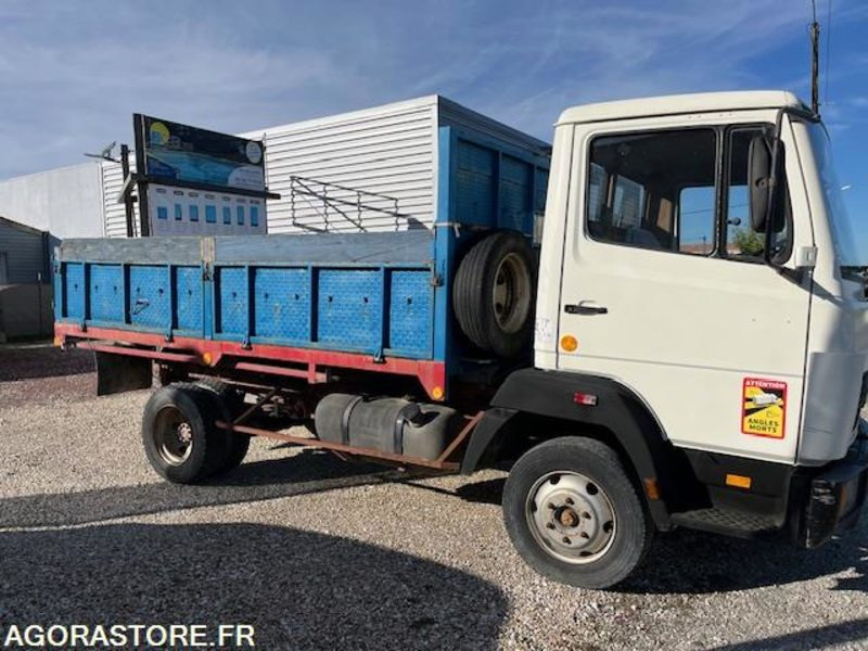 Caminhão MERCEDES 809 D BENNE 7T5: foto 6