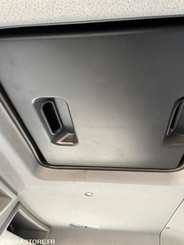 Locação de  Mercedes Atego 2017 Boite automatique Mercedes Atego 2017 Boite automatique: foto 13