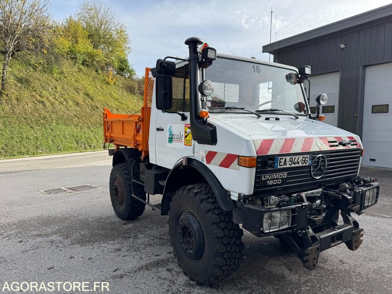 Mercedes Benz Unimog U1600 - 1992 - 64318kms CT OK - Caminhão: foto 2 Mercedes Benz Unimog U1600 - 1992 - 64318kms CT OK - Caminhão: foto 2