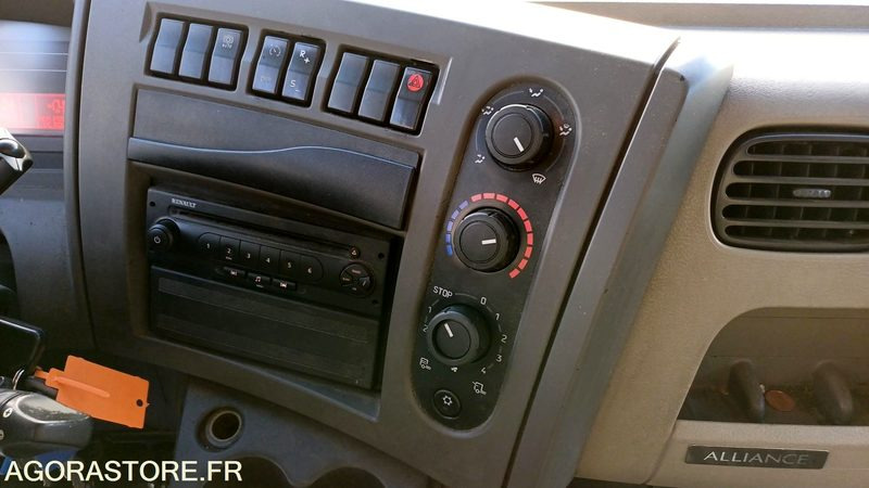 Caminhão Porteur MIDLUM 290DXI - 2012 - 402501 kms (3866/CL-261-EP): foto 17