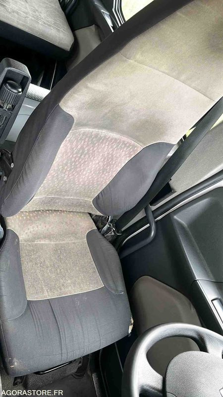 Locação de RENAULT 270 DXI - 2010 - 335258kms RENAULT 270 DXI - 2010 - 335258kms: foto 8 Locação de RENAULT 270 DXI - 2010 - 335258kms RENAULT 270 DXI - 2010 - 335258kms: foto 8