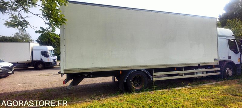 RENAULT PREMIUM 320 AUTO ECOLE 2009 206000 KM PARC 33106 - Caminhão: foto 3 RENAULT PREMIUM 320 AUTO ECOLE 2009 206000 KM PARC 33106 - Caminhão: foto 3