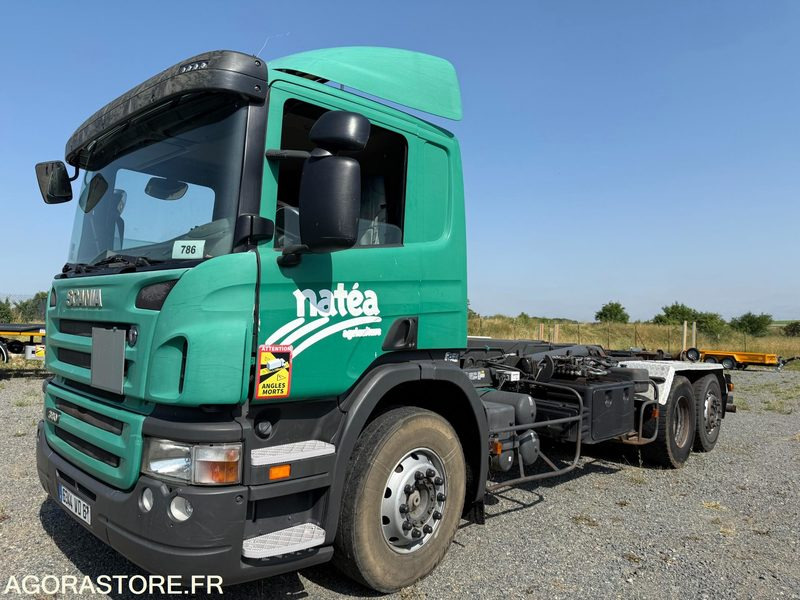 SCANIA P 380 - 2008 - 517 425km - Caminhão: foto 1 SCANIA P 380 - 2008 - 517 425km - Caminhão: foto 1
