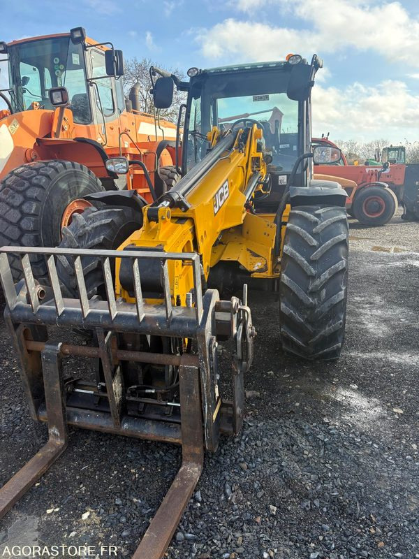 Chargeuse JCB TM 310 - 2011 - 6907 heures - BON ETAT entretien 6900h - Trator: foto 1 Chargeuse JCB TM 310 - 2011 - 6907 heures - BON ETAT entretien 6900h - Trator: foto 1