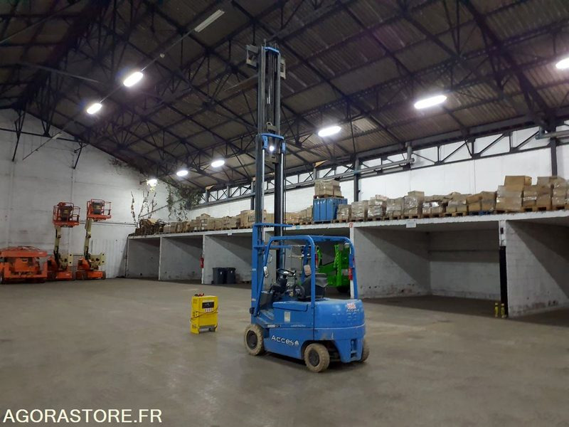 Chariot élévateur ELEC 2.5T Triplex 5,5M NISSAN QO2L25 - Empilhadeira elétrica: foto 1 Chariot élévateur ELEC 2.5T Triplex 5,5M NISSAN QO2L25 - Empilhadeira elétrica: foto 1