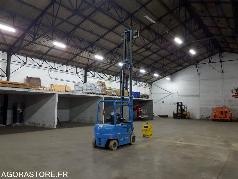 Chariot élévateur ELEC 2.5T Triplex 5,5M NISSAN QO2L25 - Empilhadeira elétrica: foto 4 Chariot élévateur ELEC 2.5T Triplex 5,5M NISSAN QO2L25 - Empilhadeira elétrica: foto 4