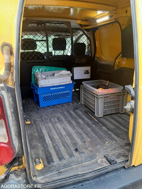 Citroën Berlingo - 2018 - 166000 KM - Furgão compacto: foto 5 Citroën Berlingo - 2018 - 166000 KM - Furgão compacto: foto 5
