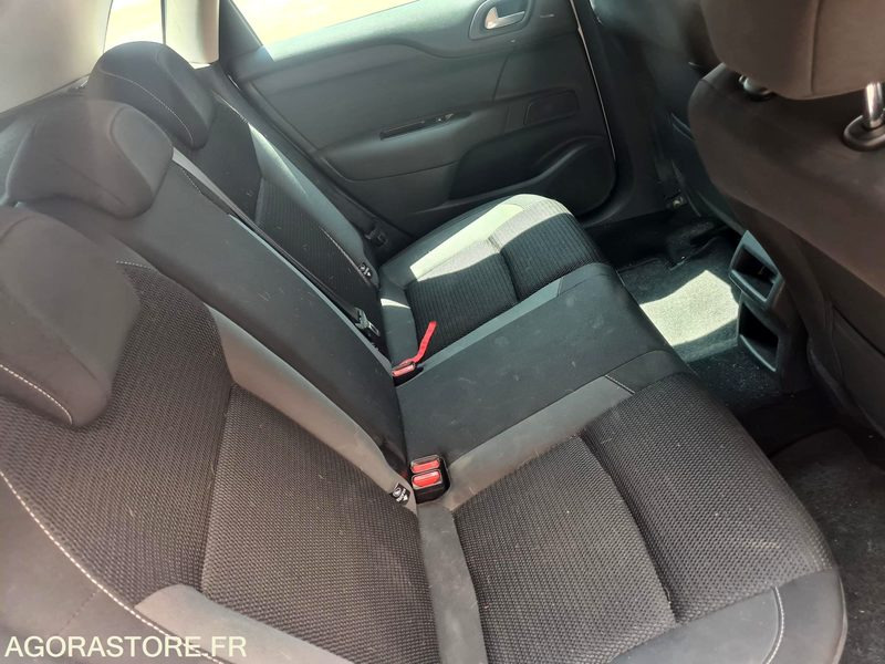 Citroën C4 EV-500-GR - véhicule non roulant - Automóvel: foto 4 Citroën C4 EV-500-GR - véhicule non roulant - Automóvel: foto 4